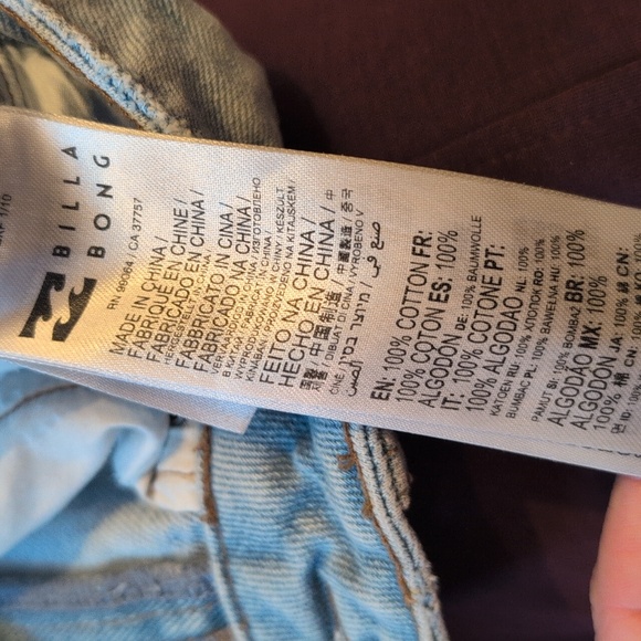 Wrangler Billabong Denim Collab Size 28 Patch It Up High Straight Jeans - Picture 9 of 12